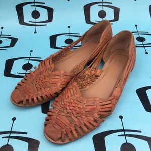 vintage brown/reddish toned huaraches